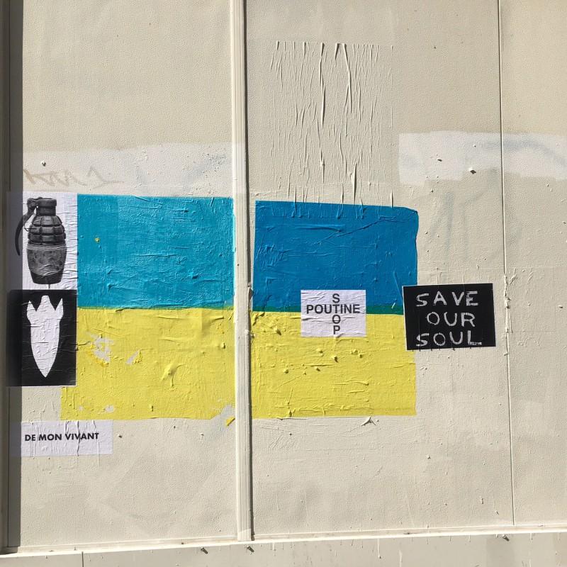 collages à Paris, mars 2022... - un groupe Paris | Kiev
